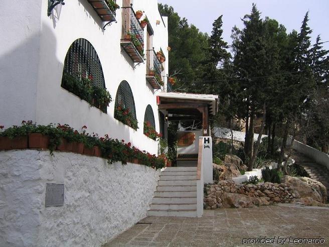 Hostal El Escudo De Mijas Hotel Exterior photo